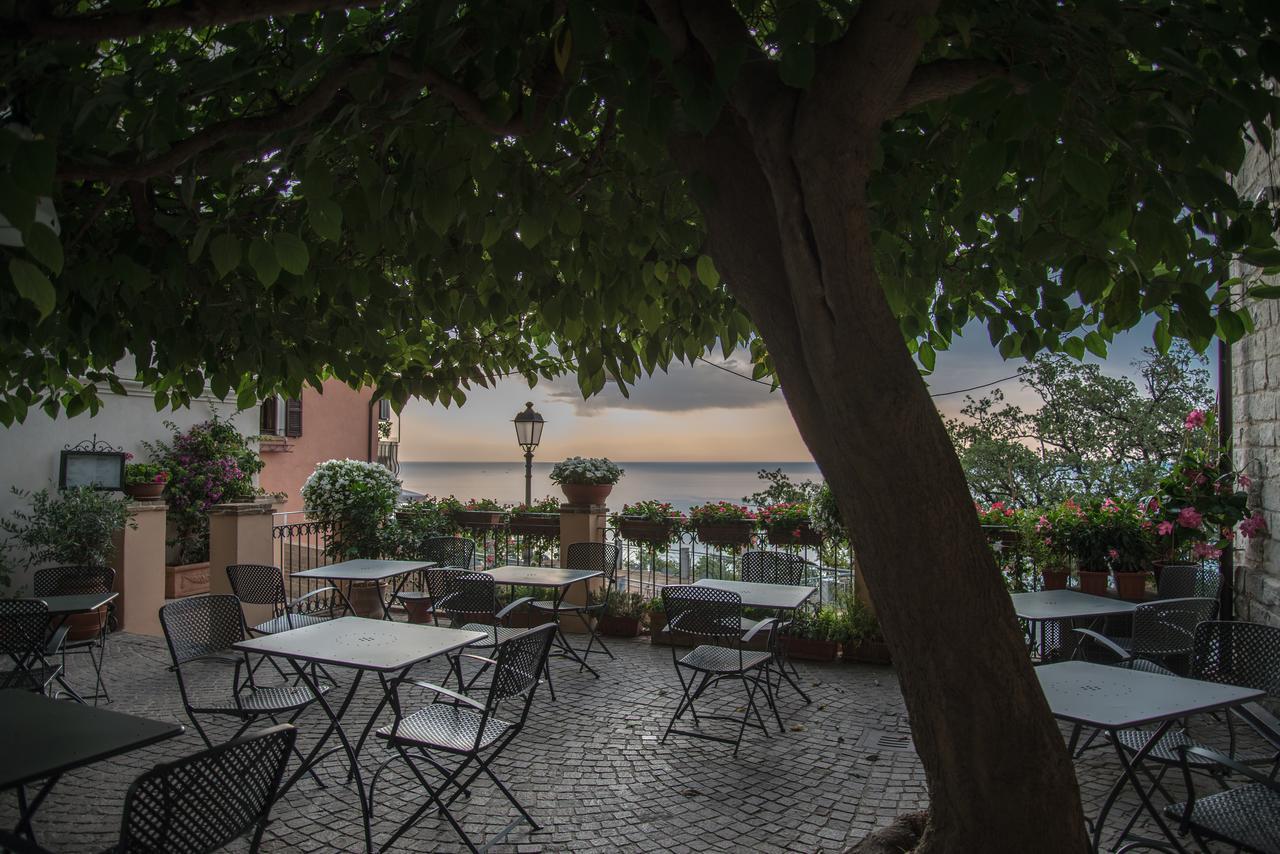 Locanda Rocco Da Francesco Sirolo Dış mekan fotoğraf